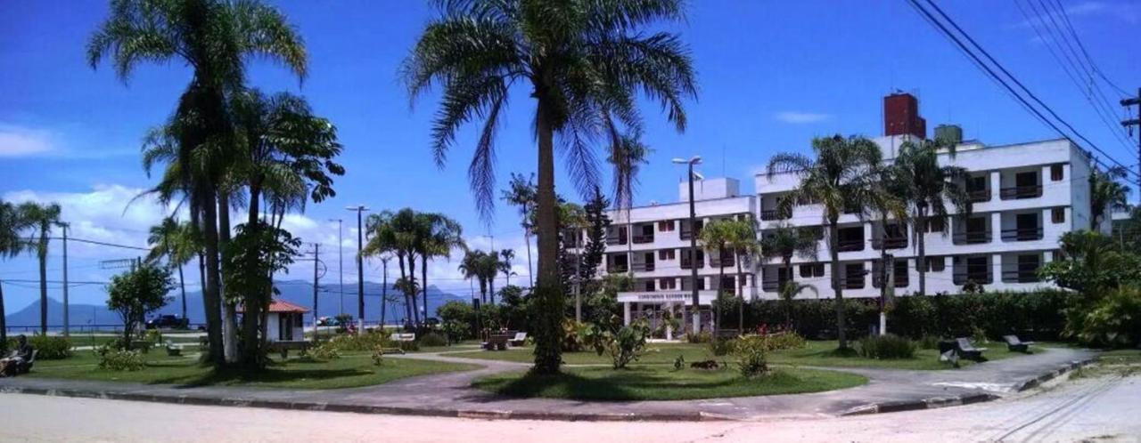 Recanto Casa De Pedrinha - Aptos Para Temporada E Finais De Semana كاراغواتاتوبا المظهر الخارجي الصورة
